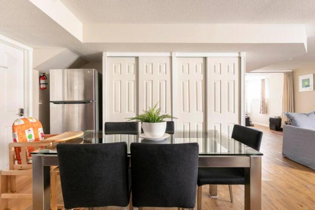 Self Check-In Spacious Apartment With Full Kitchen Ottawa Exterior foto
