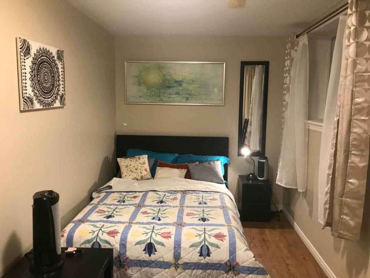 Self Check-In Spacious Apartment With Full Kitchen Ottawa Exterior foto